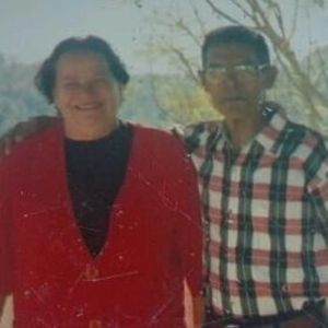 Meet your Posher, Ana